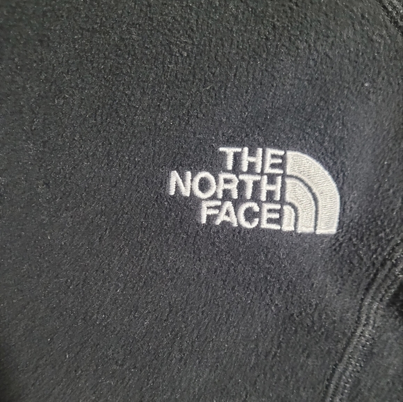 The North Face fleece sweater, black, XS, great condition - Picture 4 of 5